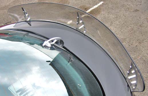 Rear spoiler